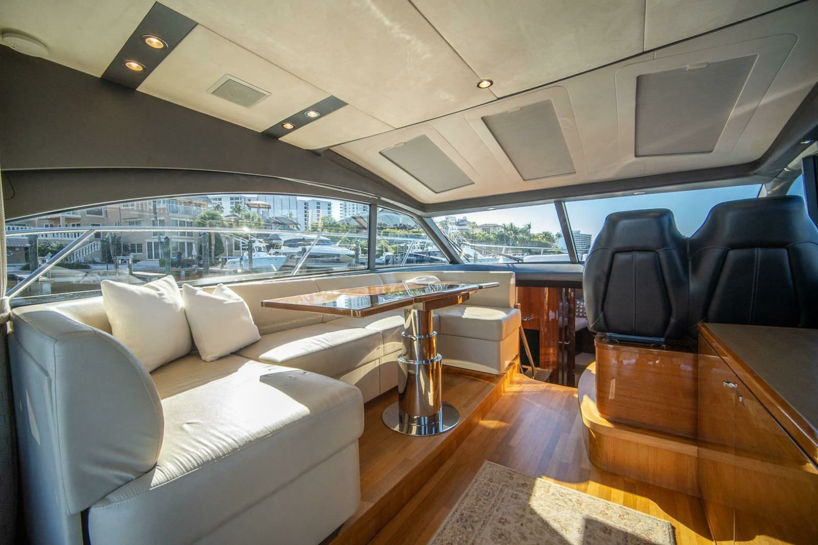 2016 Princess V48