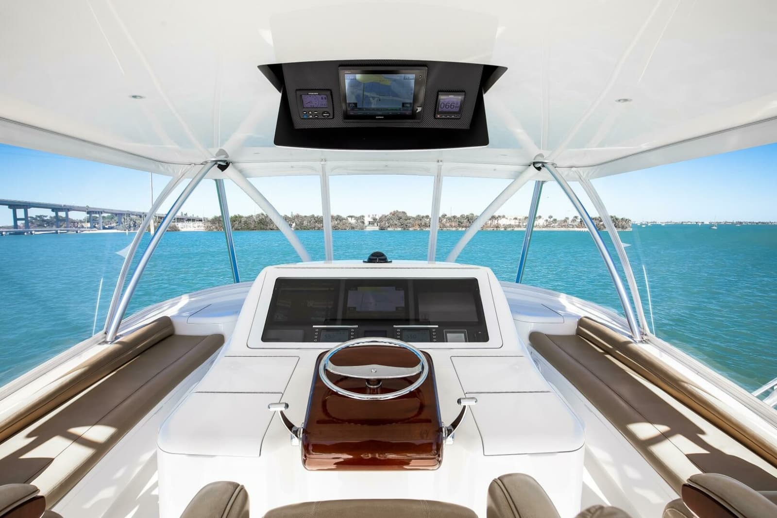Viking 62 On the Edge III Flybridge