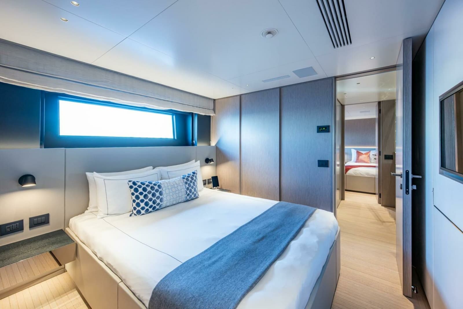 2023 Benetti 34M OASIS