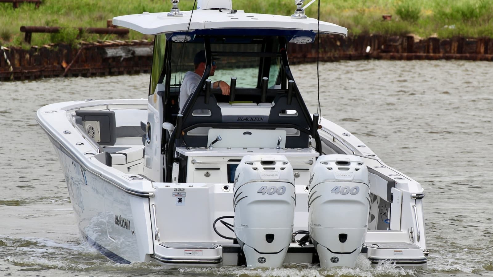 Aft View with Dual Engines