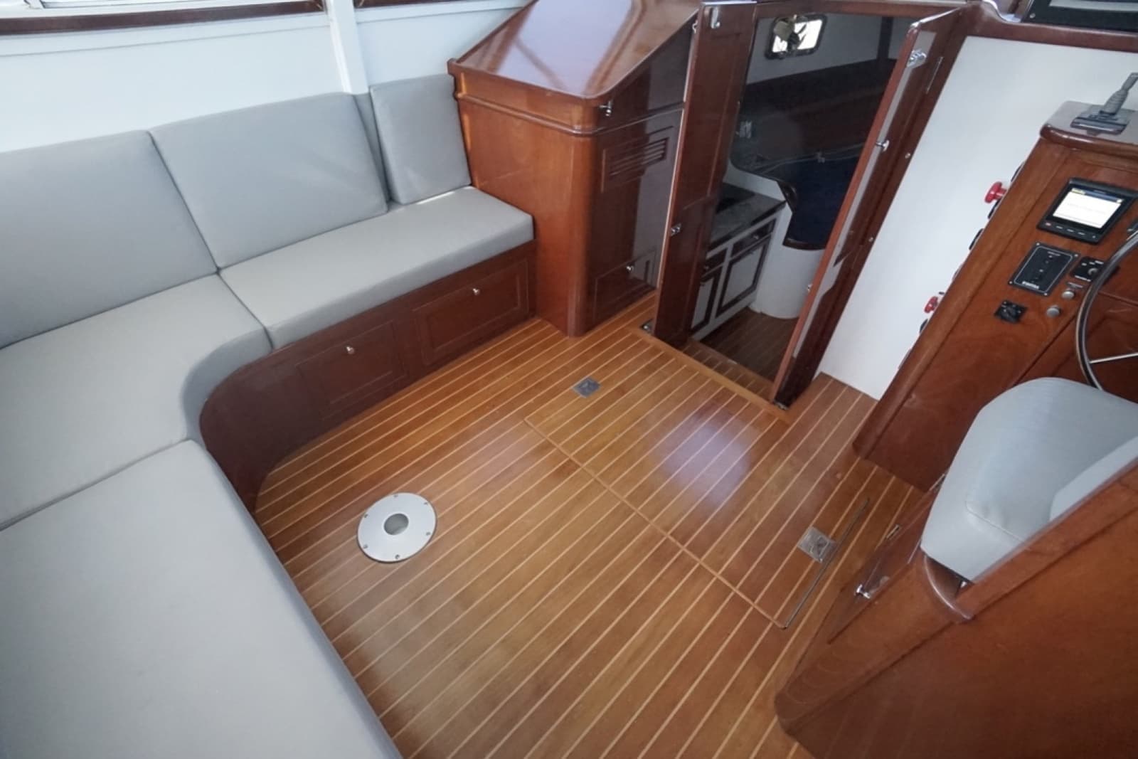 Rowe 36' Salty Dog - Interior Aft Deck