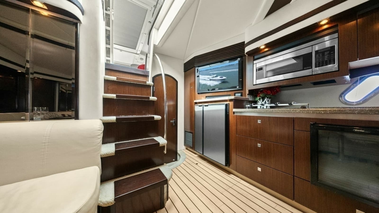 2012 Cruiser Yachts 54 Cantius