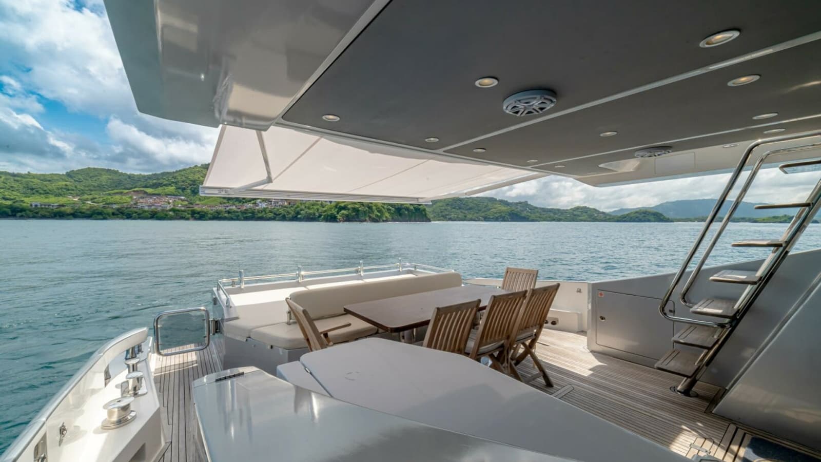 2017 Azimut 77 "Carpe Diem"