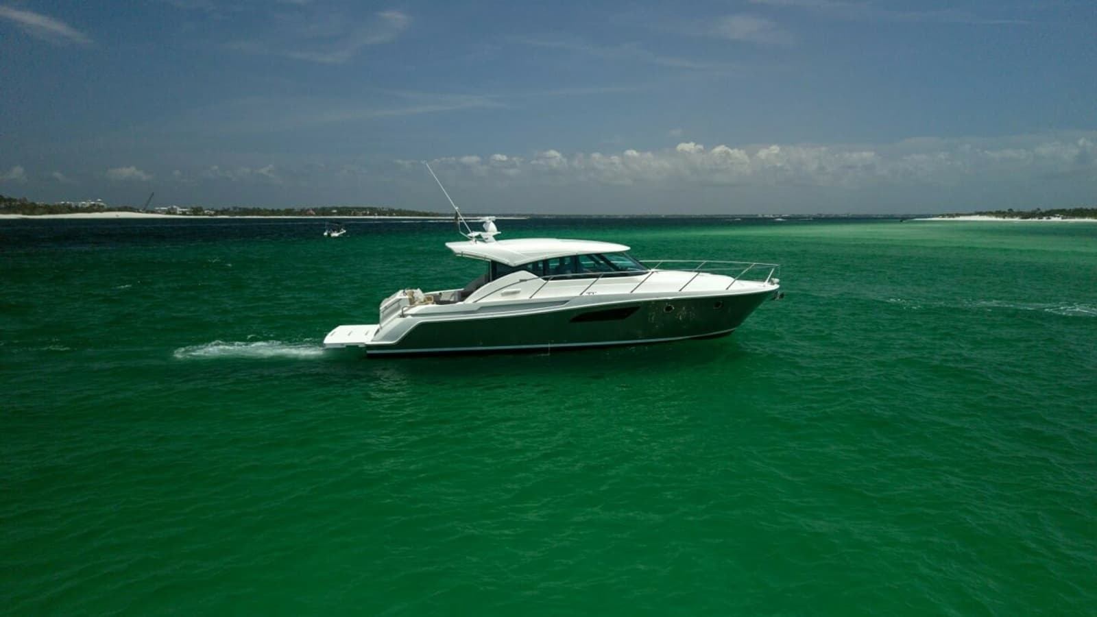 2015 Tiara Yachts 44 Coupe- SILVER LINING-Profile