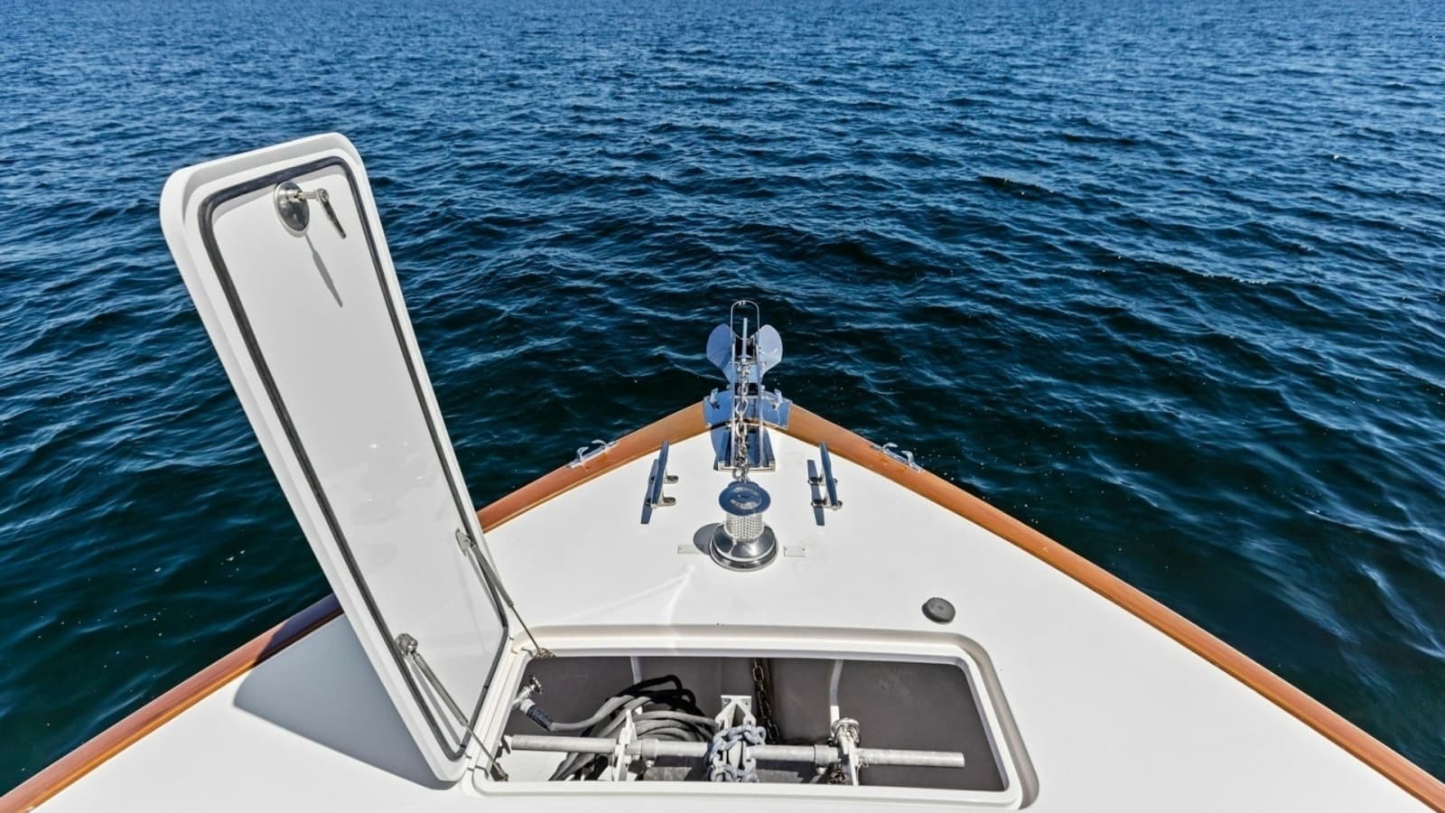 2008 Viking 68 Skybridge "Liquid Apple"