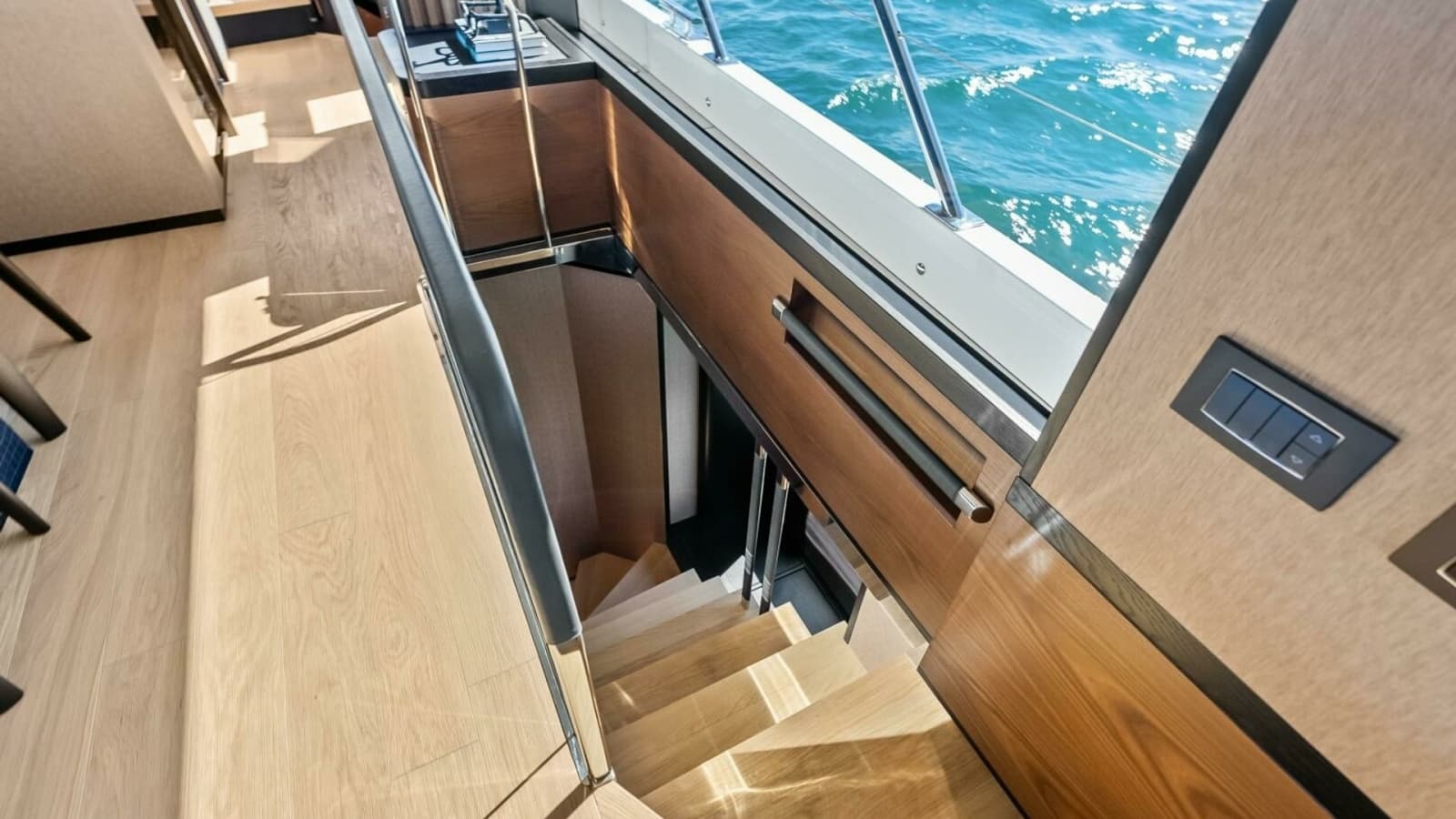 2025 Absolute 75 Navetta