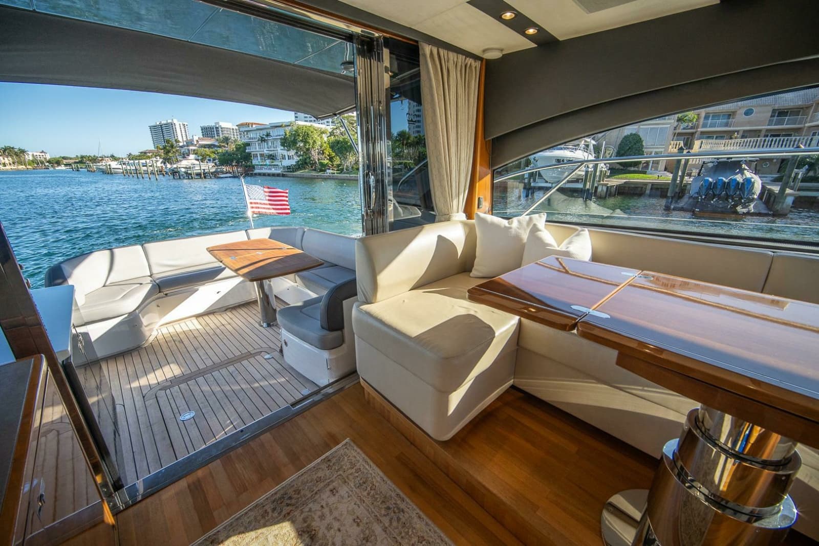 2016 Princess V48
