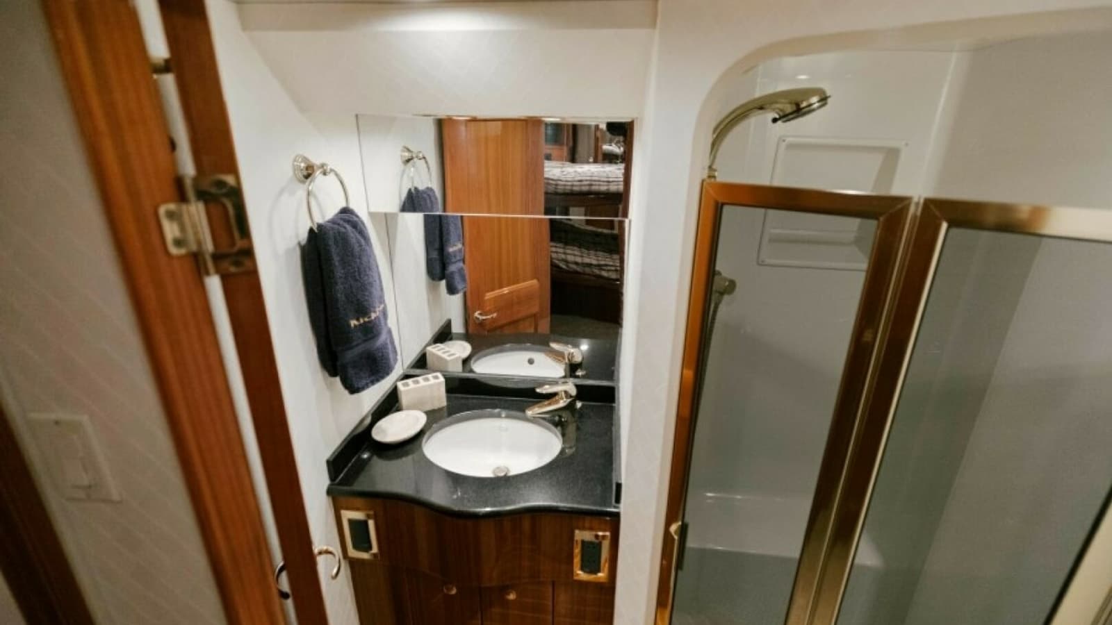 2006 Viking 74 Enclosed Bridge "KickBack" - Bunk Cabin En Suite