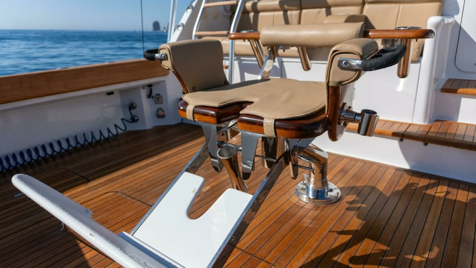 2001 Hatteras 60 Convertible - Sinyorita Salada