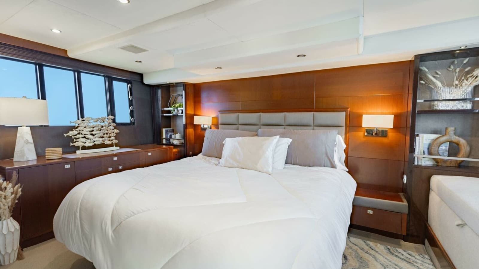2011 Princess 64 'Harbor Story' - Master Stateroom