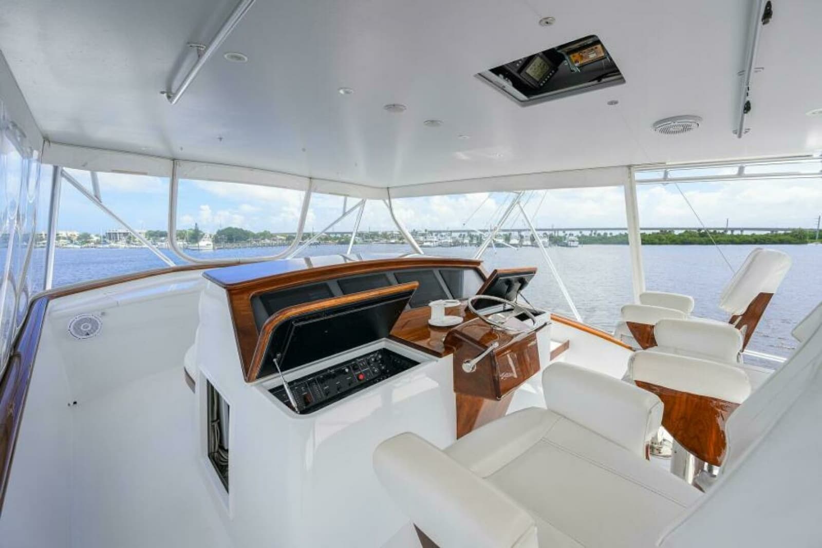Flybridge