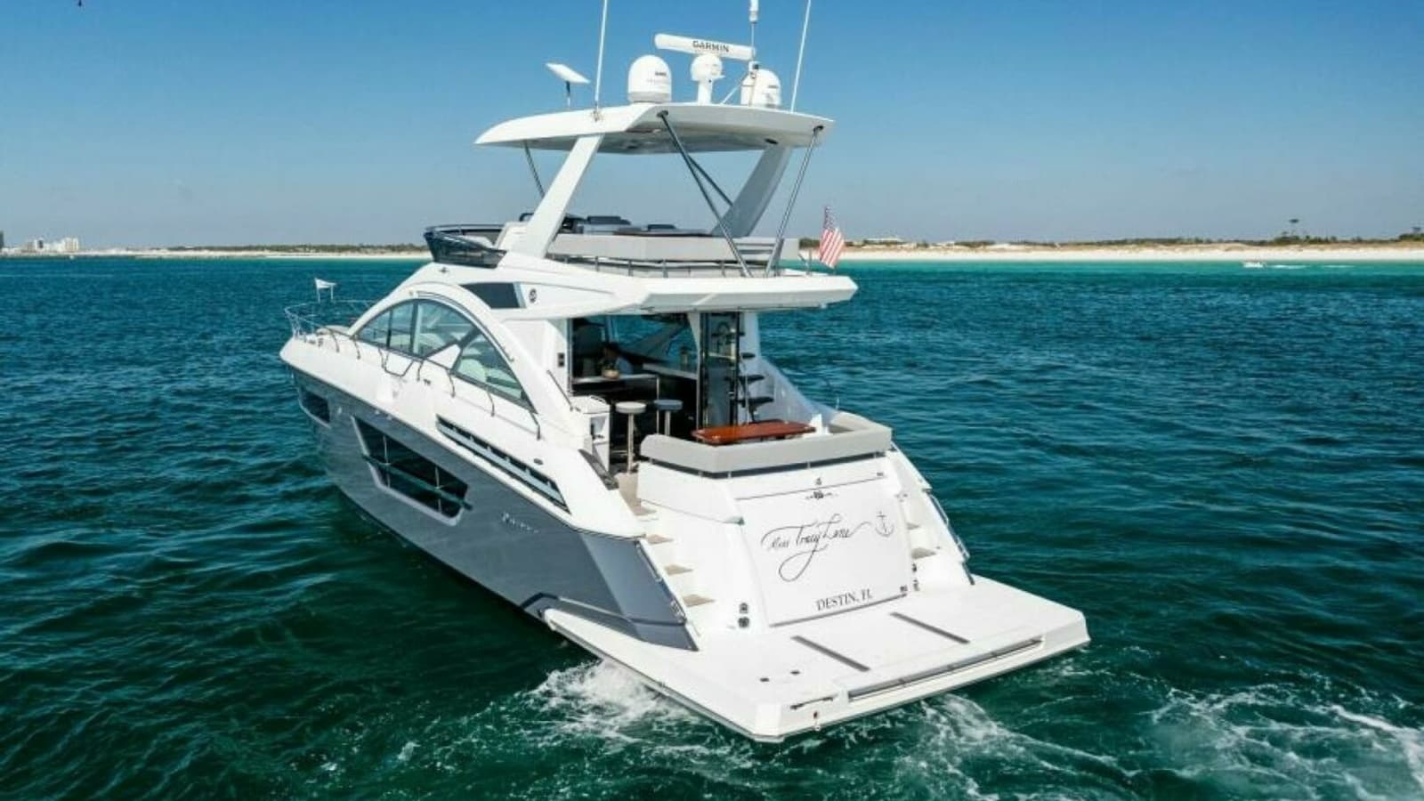 2023 Cruisers Yachts 60 Cantius Fly- Transom
