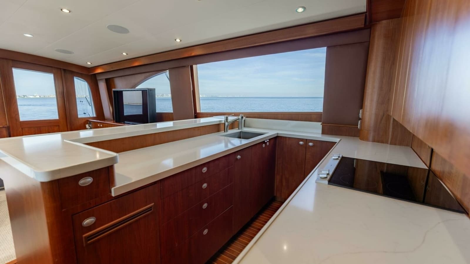 2006 Jim Smith 68 Convertible- Galley