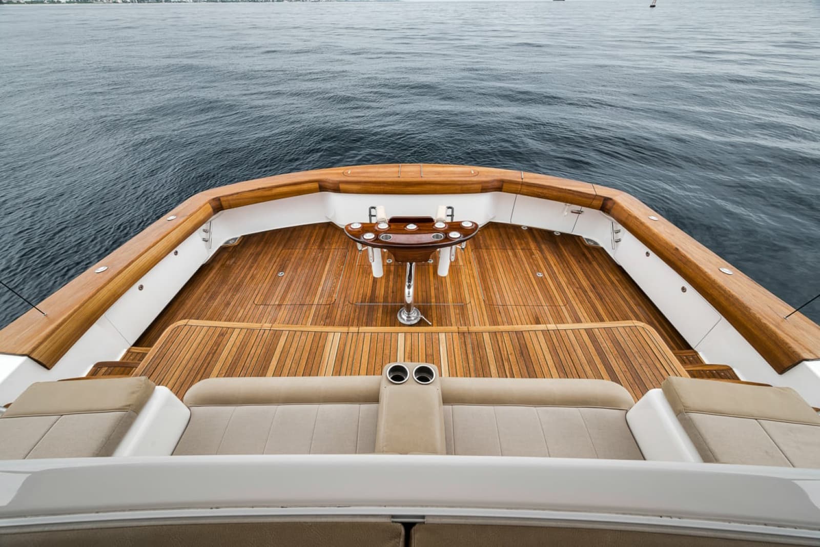 2016 Viking 92 Enclosed Bridge