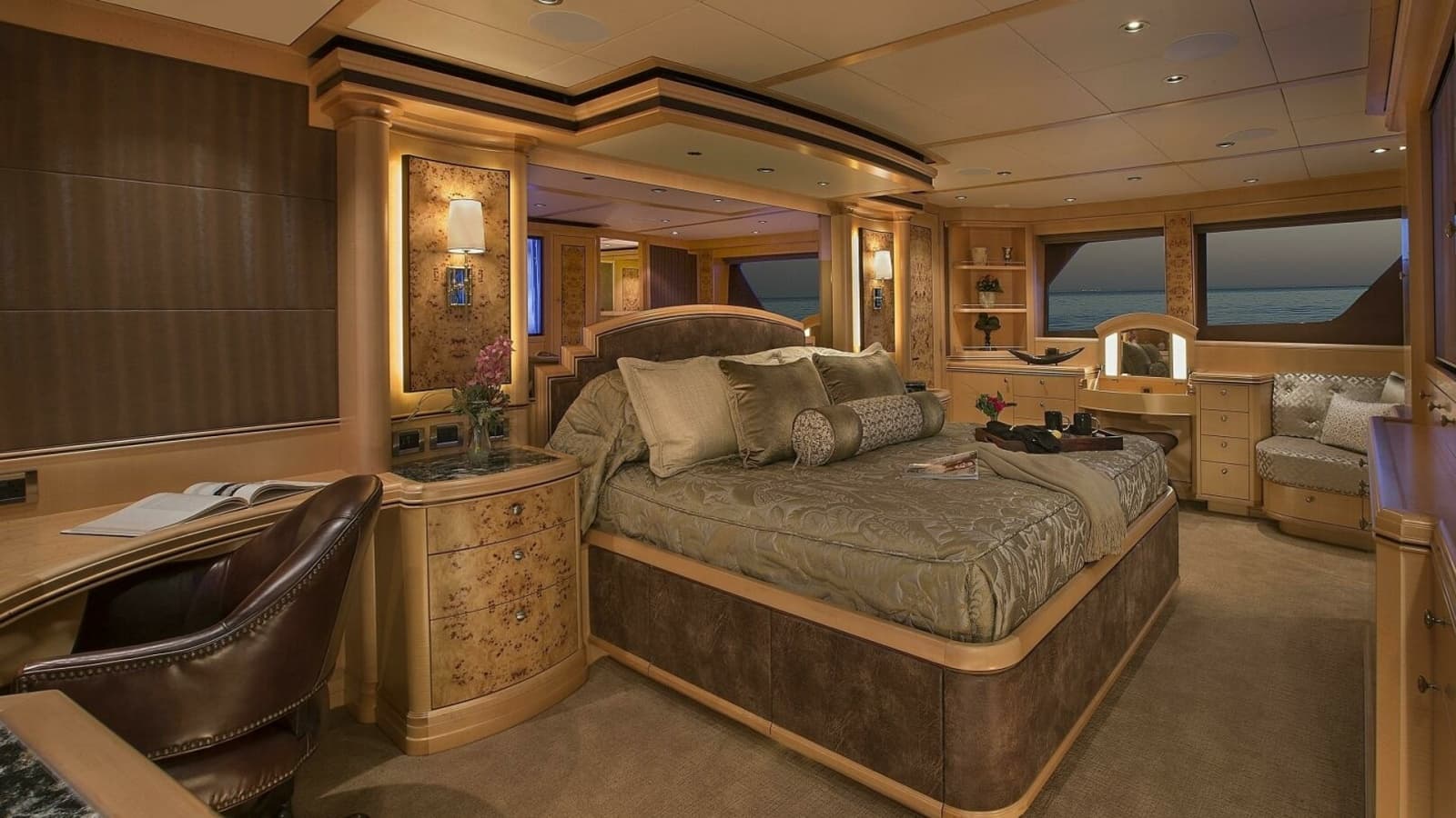 2019 Nordlund 115 Expedition Yachtfisher "Cazador" - Luxurious Master Stateroom