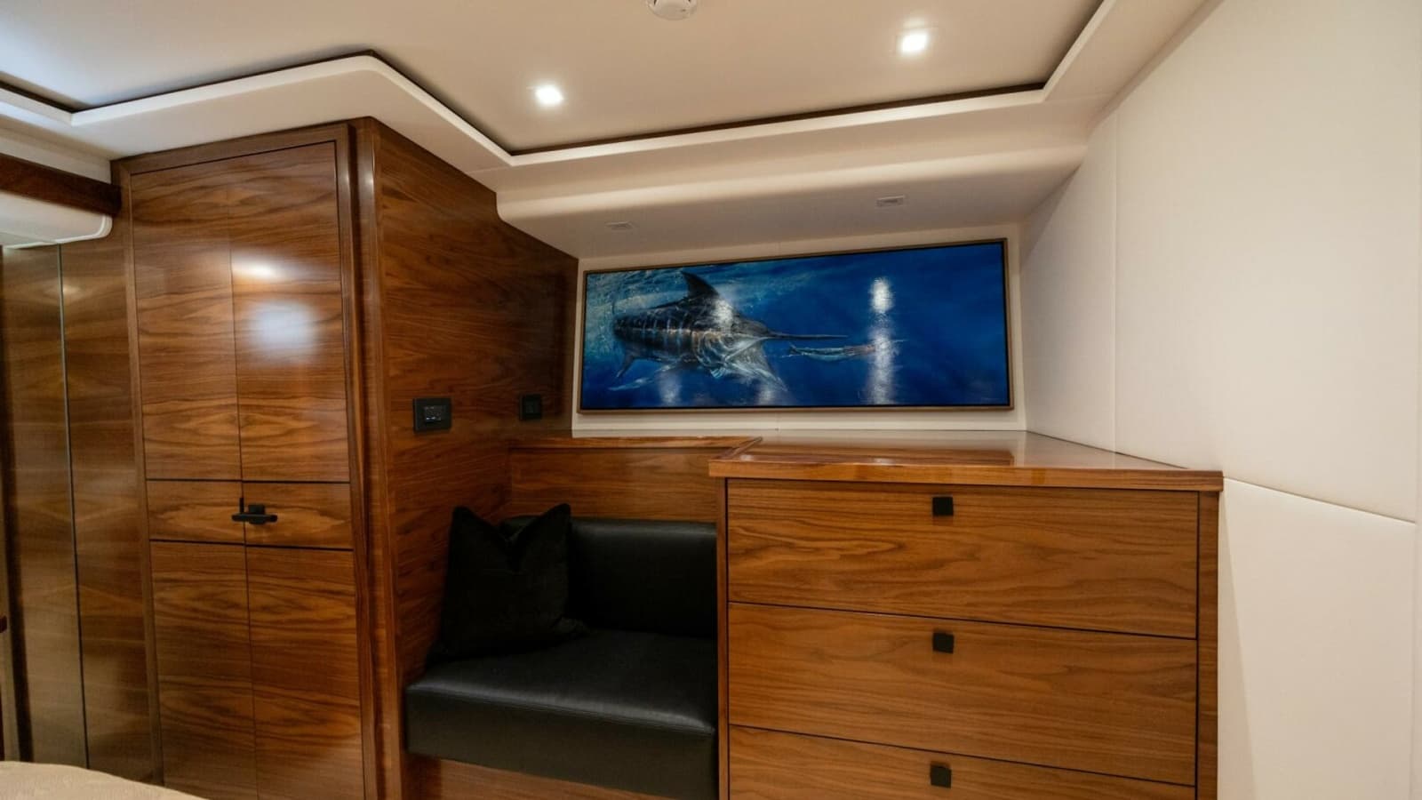 2025 82 Viking Convertible Boujie Master Stateroom (4)