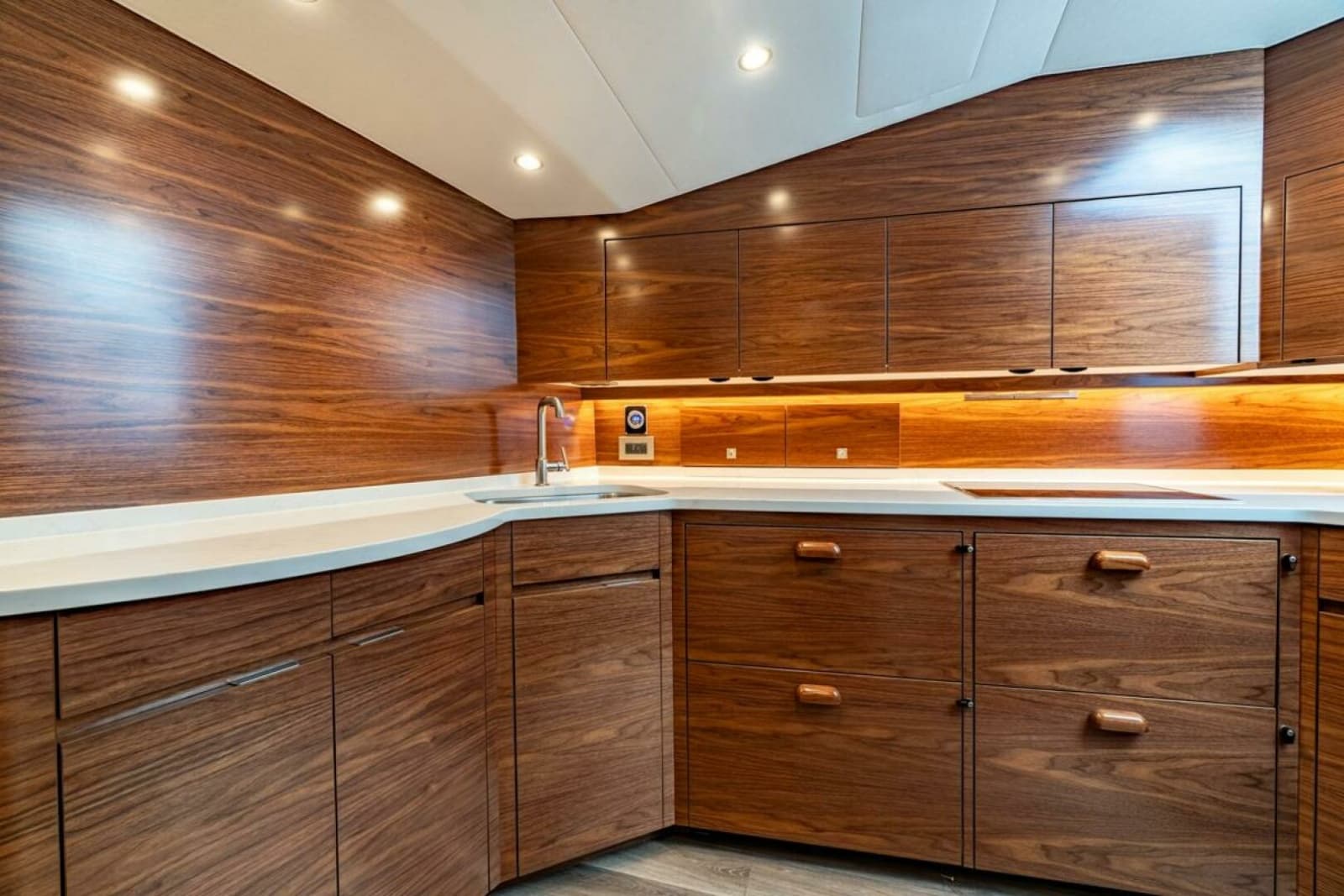 Viking 54 Sport Tower - Galley