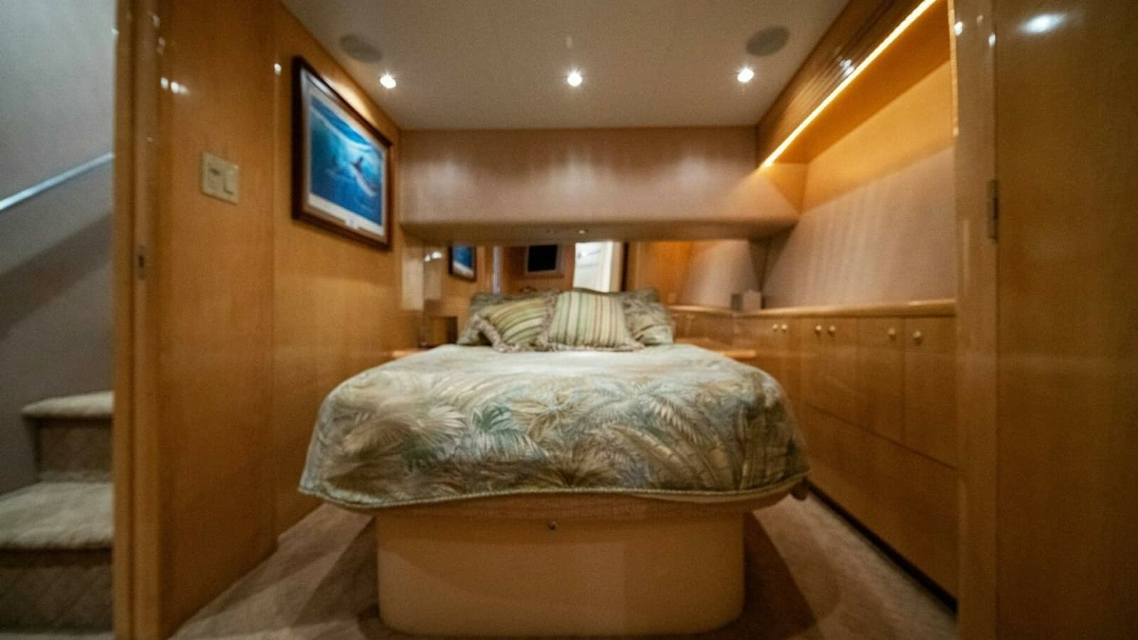2003 Hatteras 54 Convertible - Big Boyd