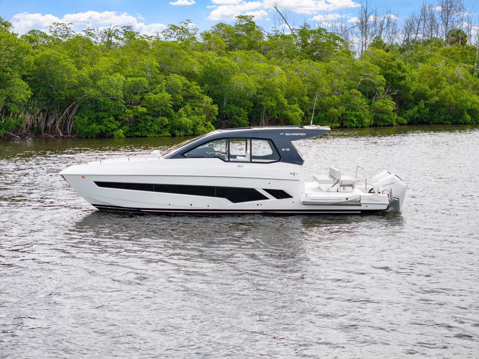 2025 Schaefer 375 HT