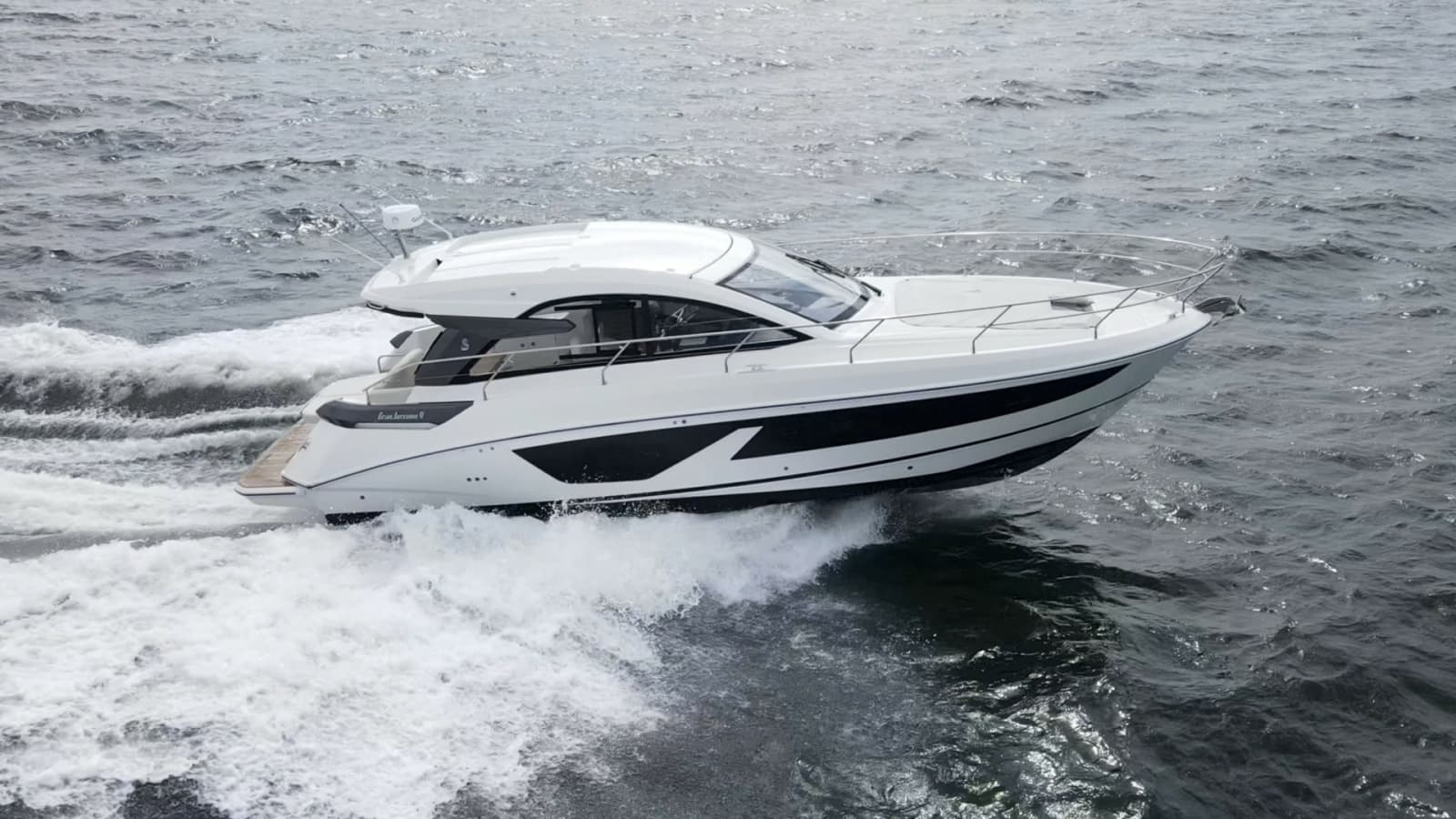 2022 Beneteau 41 Grand Turismo War Downs Eagle Running Shot (7)