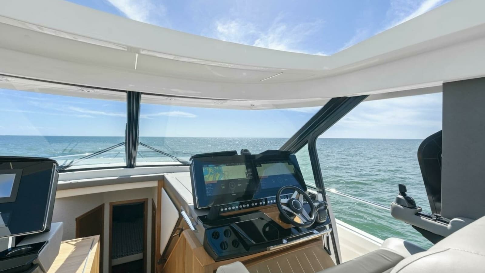 2023 Tiara Yachts EX 60