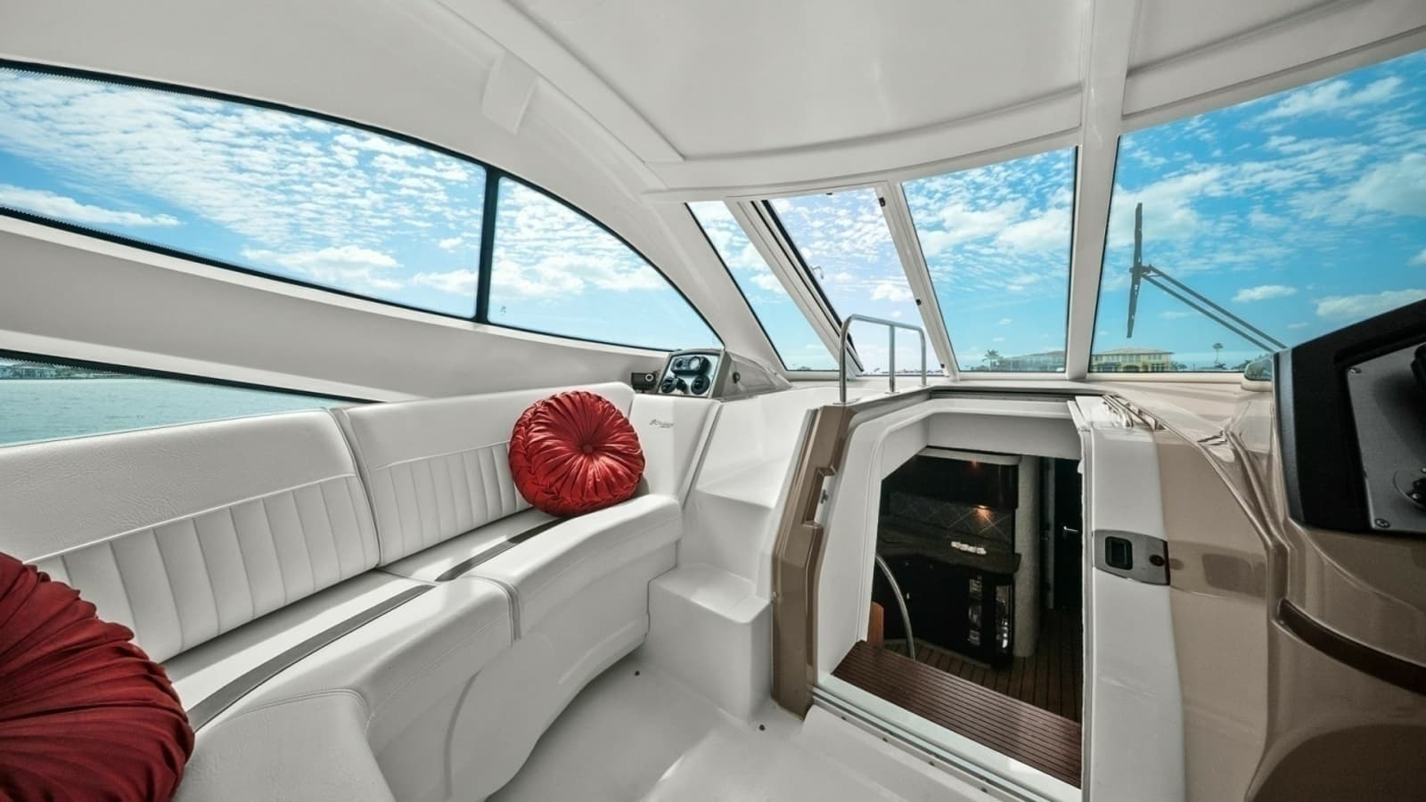 2012 Cruiser Yachts 54 Cantius