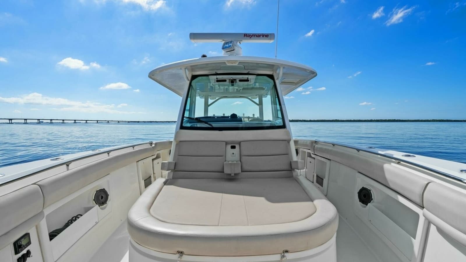 2019 Boston Whaler 380 Outrage 'Lima Kilo' - Sun Pads