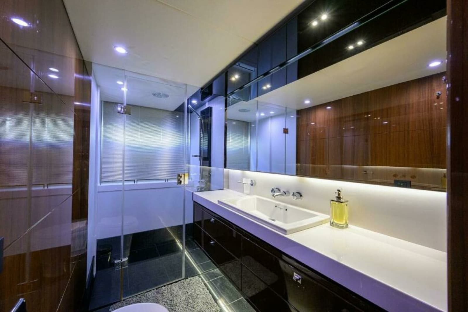 Princess 72 Joint Credit II - Interior Head