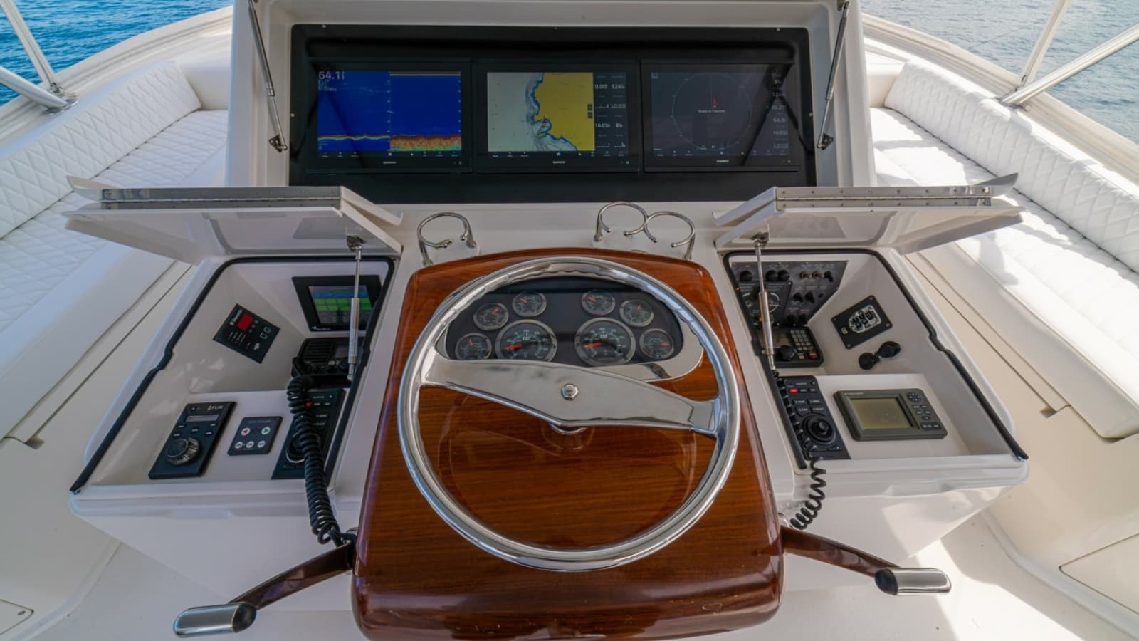 60 Viking Convertible 2012 "Contango"