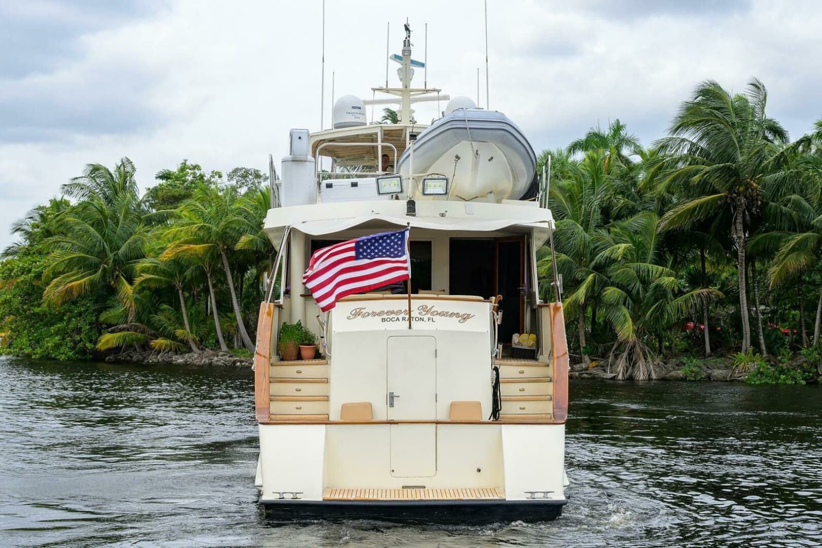 1991 Hatteras 78 Cockpit Motor Yacht