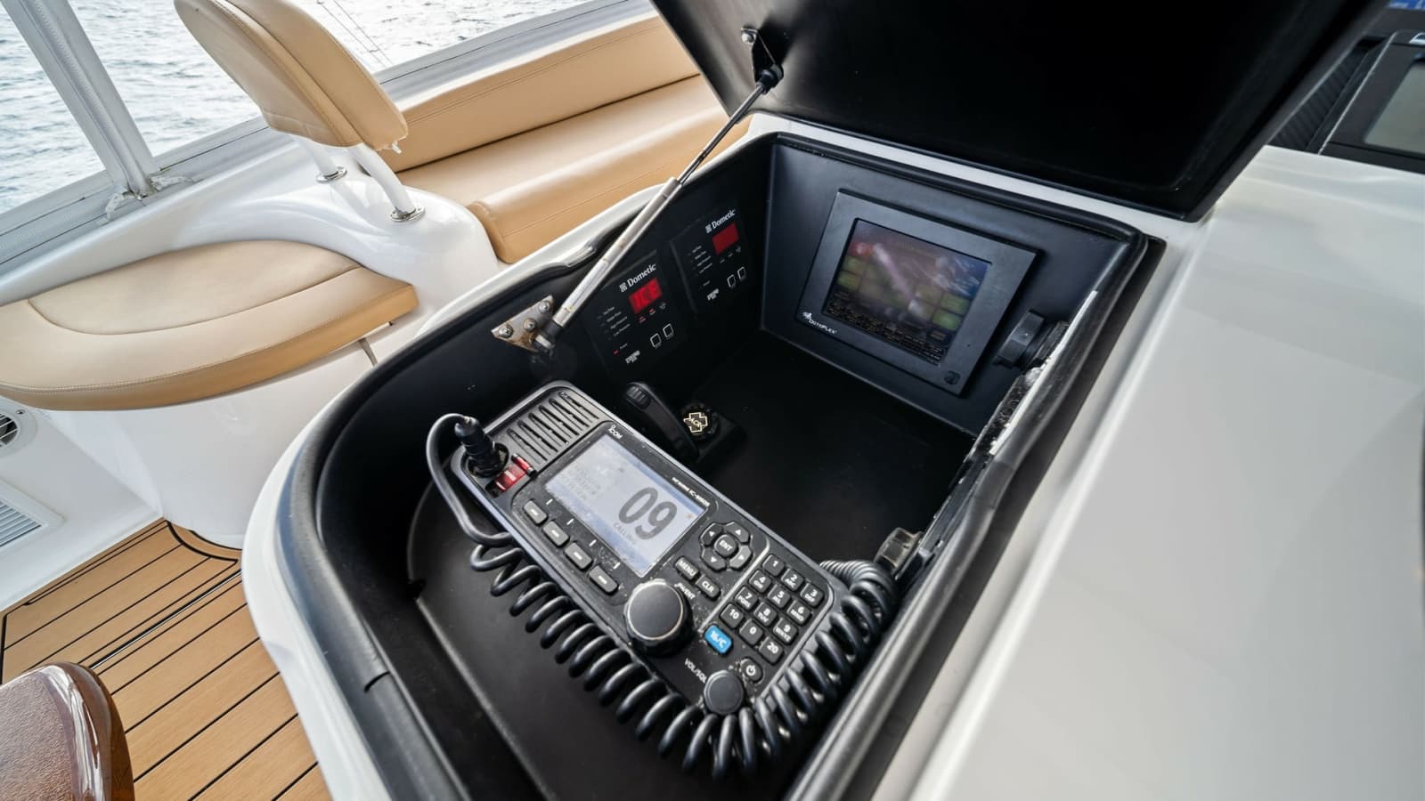 Flybridge Navigation Console