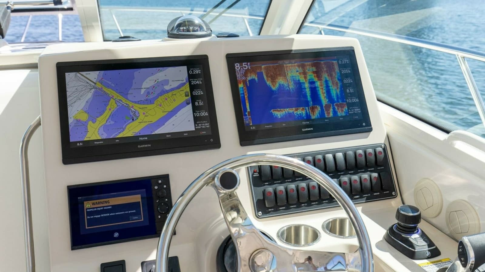 2019 Boston Whaler 345 Conquest Electronics 2