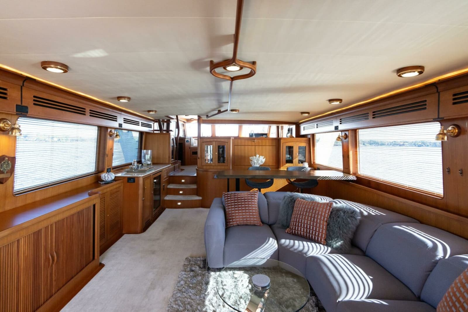 Marlow 72 GRIFFIN - Salon