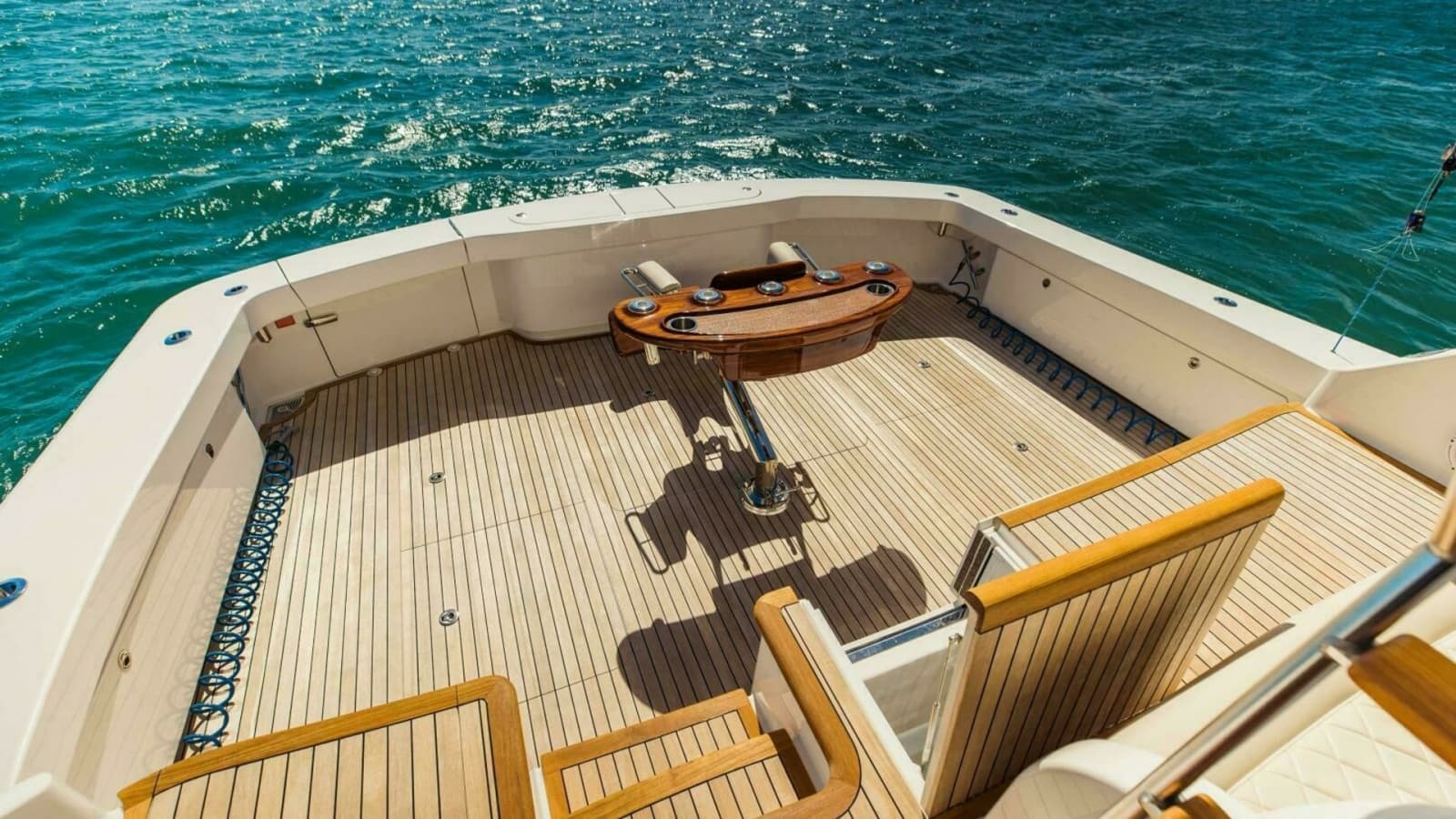 2020 Viking 72 Enclosed Bridge