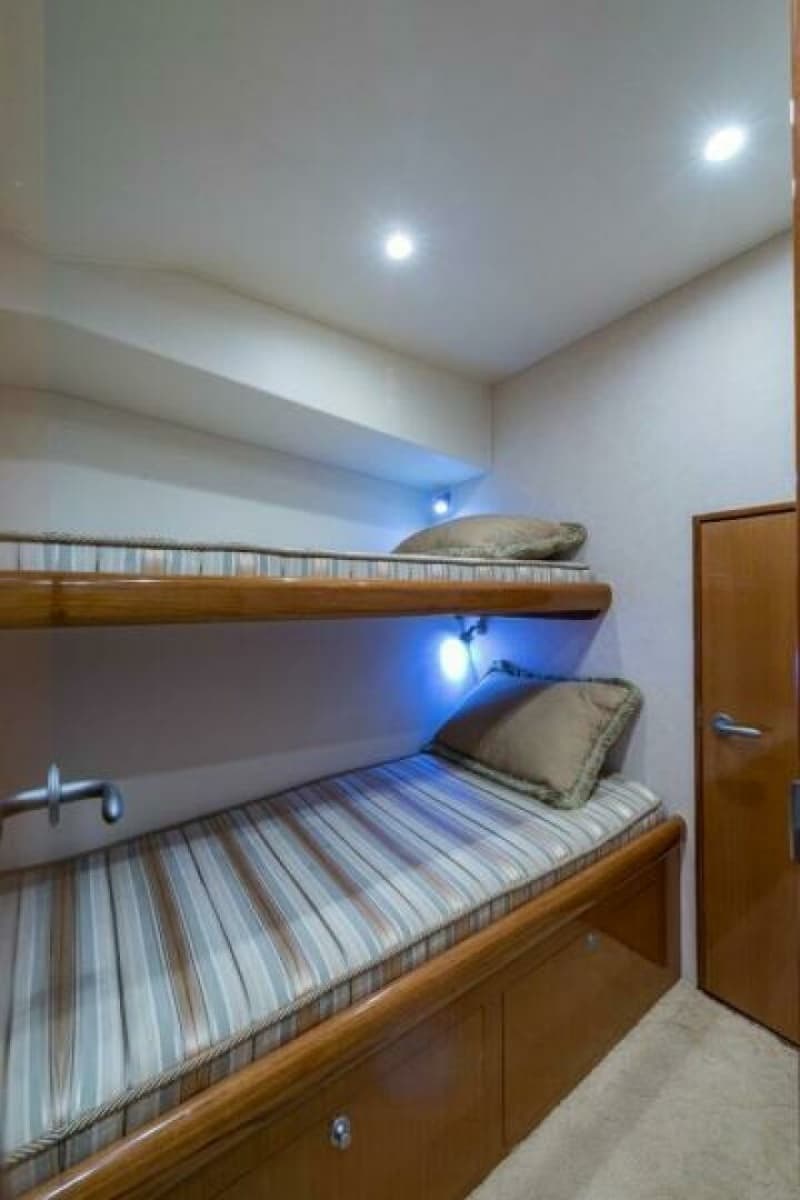 Post 53 - Ros Lyn - Guest Stateroom