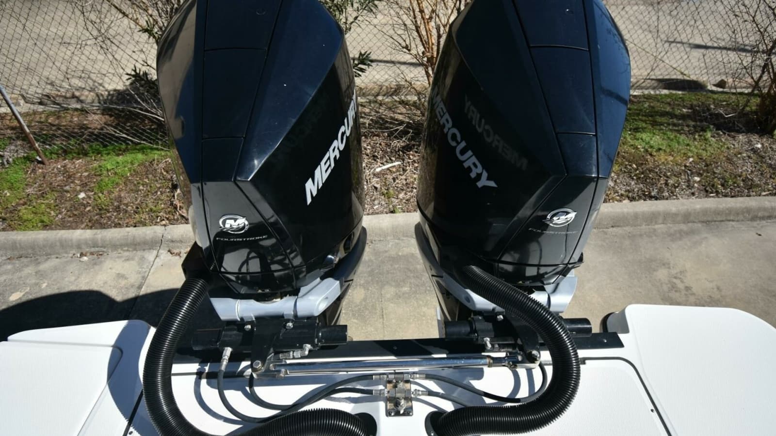 2021 Blackfin 332
