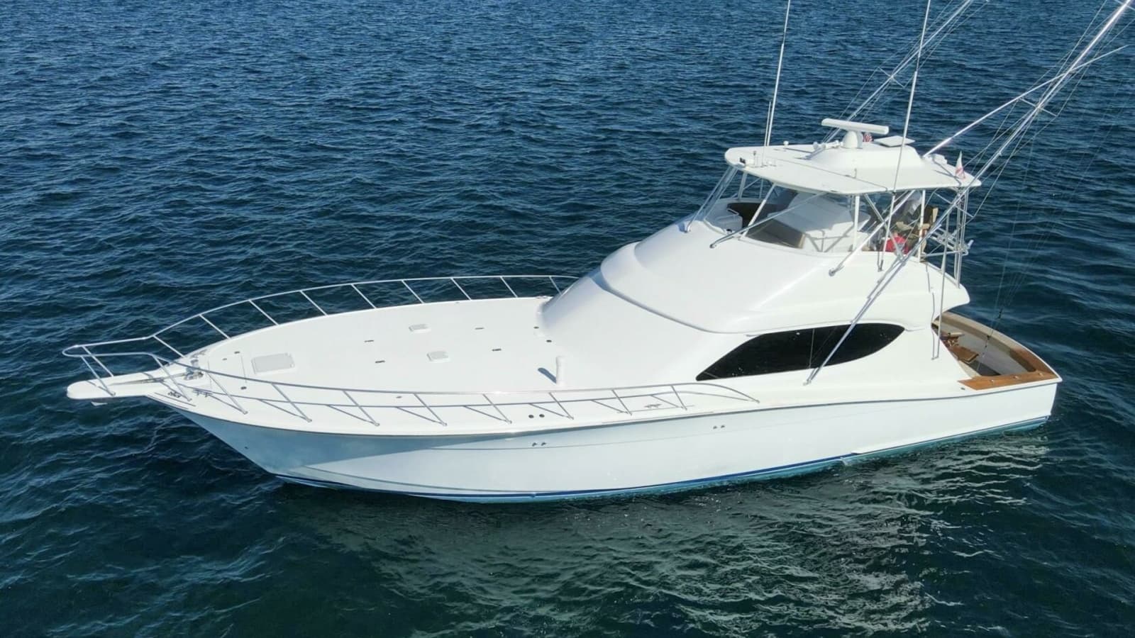 2008 60 Hatteras Blacksmith Exterior (15)