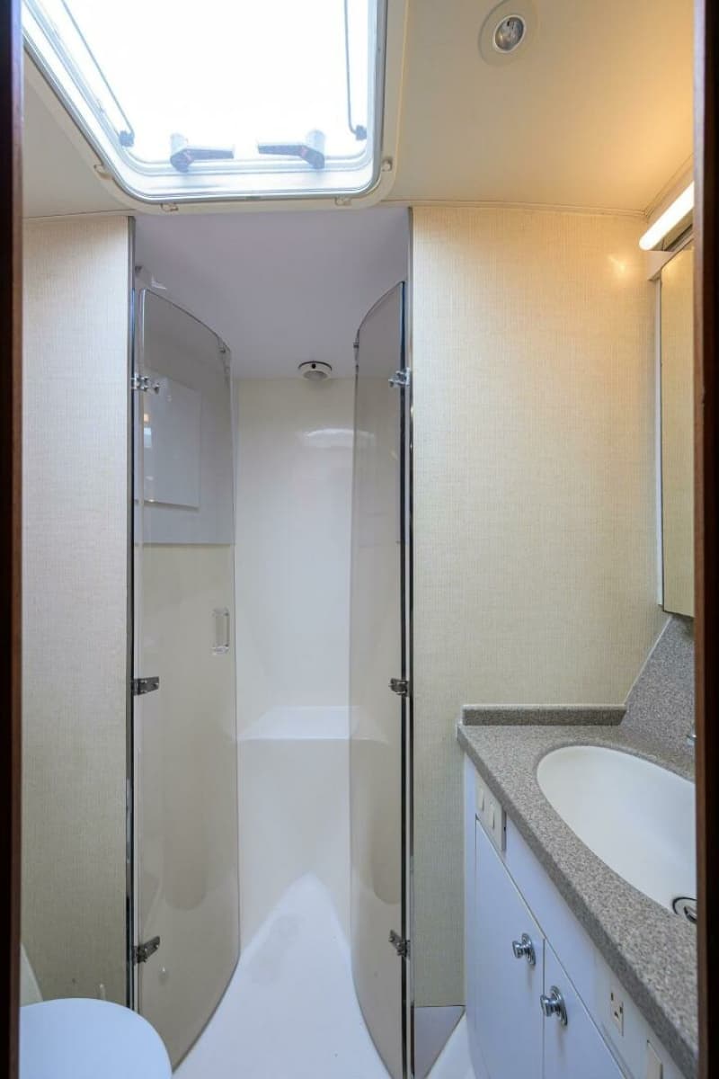 2001 Ocean Yachts 56 Super Sport