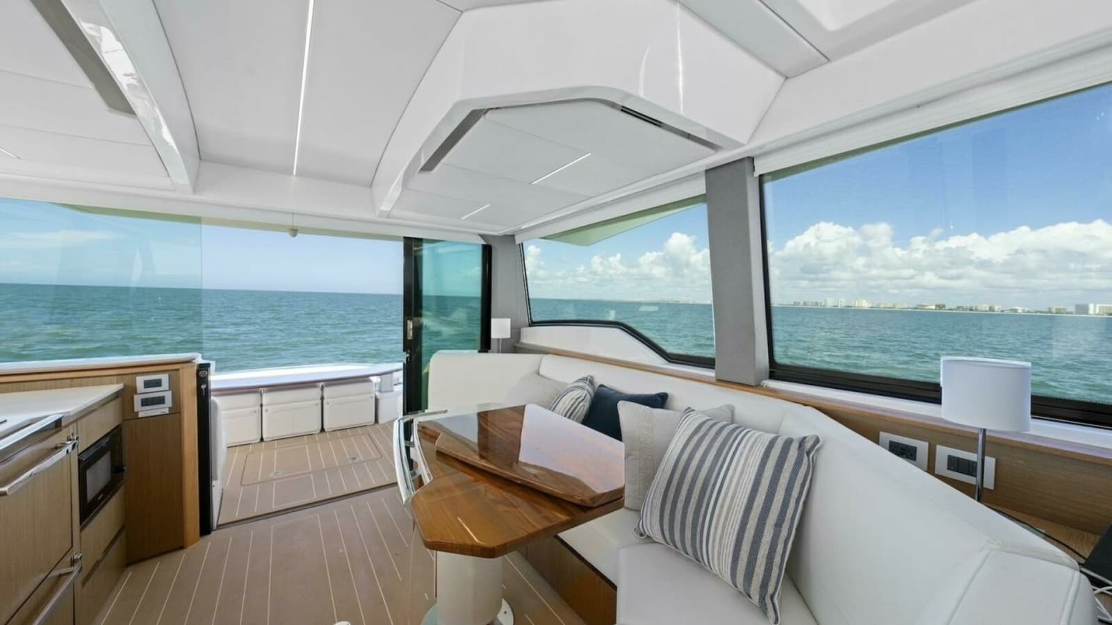 2023 Tiara Yachts EX 60