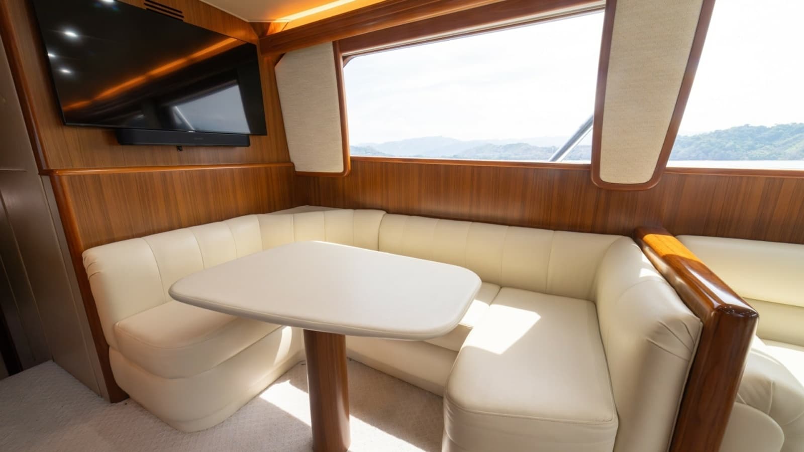 60 Viking Convertible 2012 "Contango"