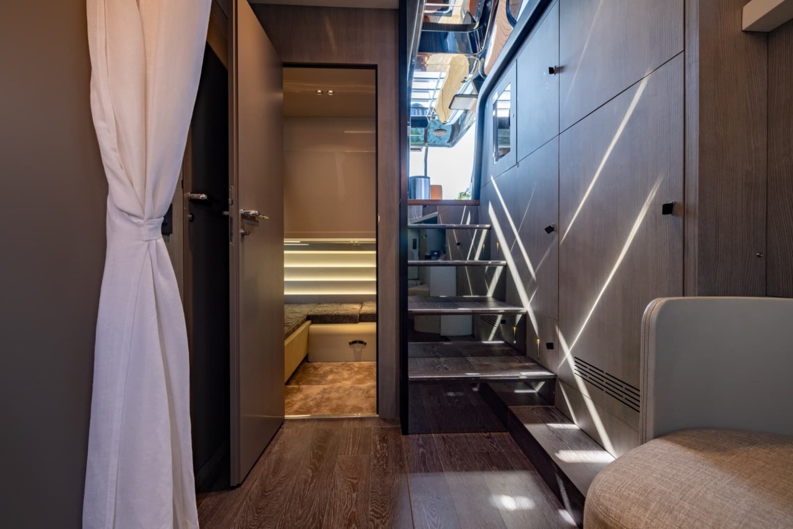 2022 Cranchi A46 Luxury Tender
