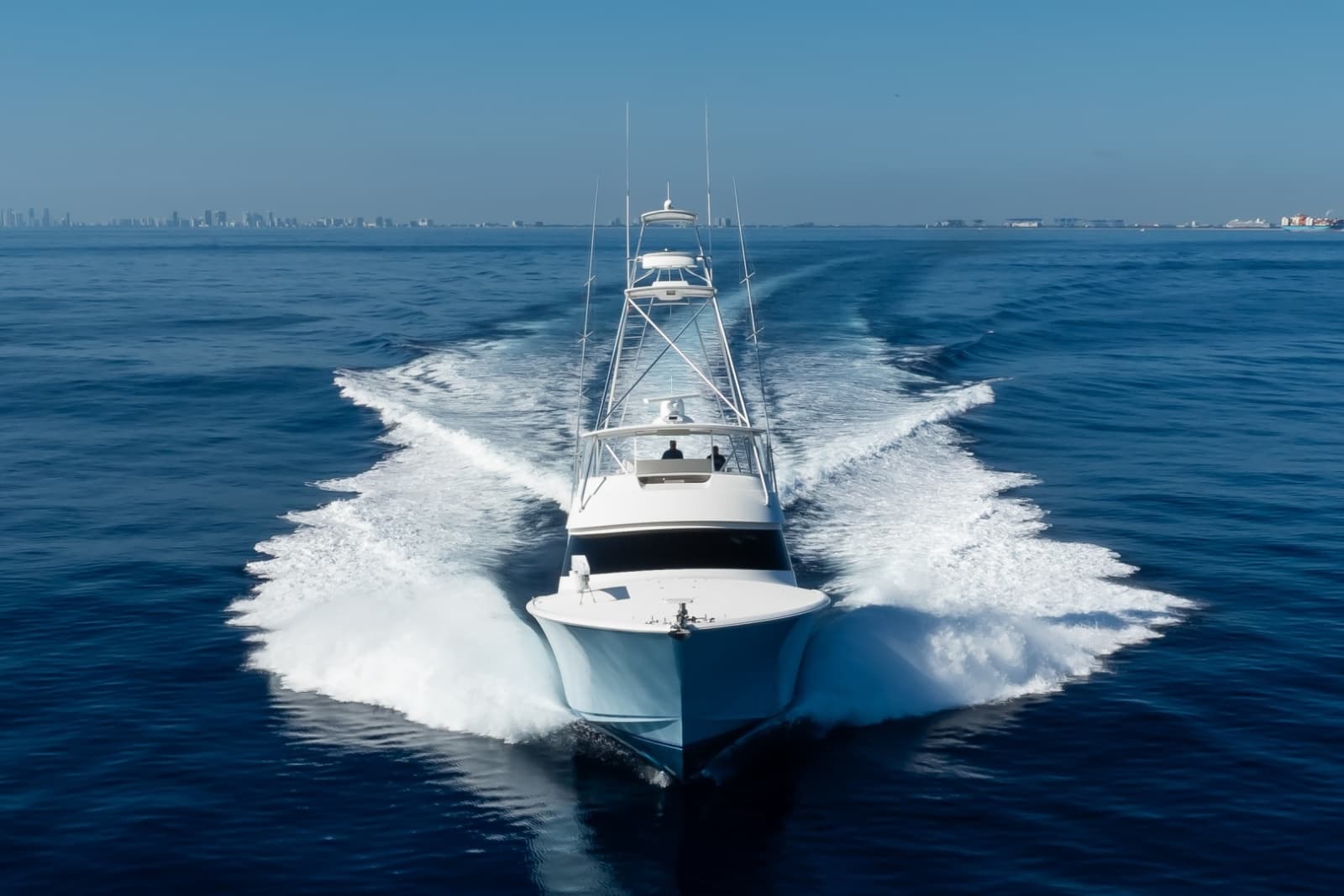 Viking 82 - Done Deal - Bow Profile