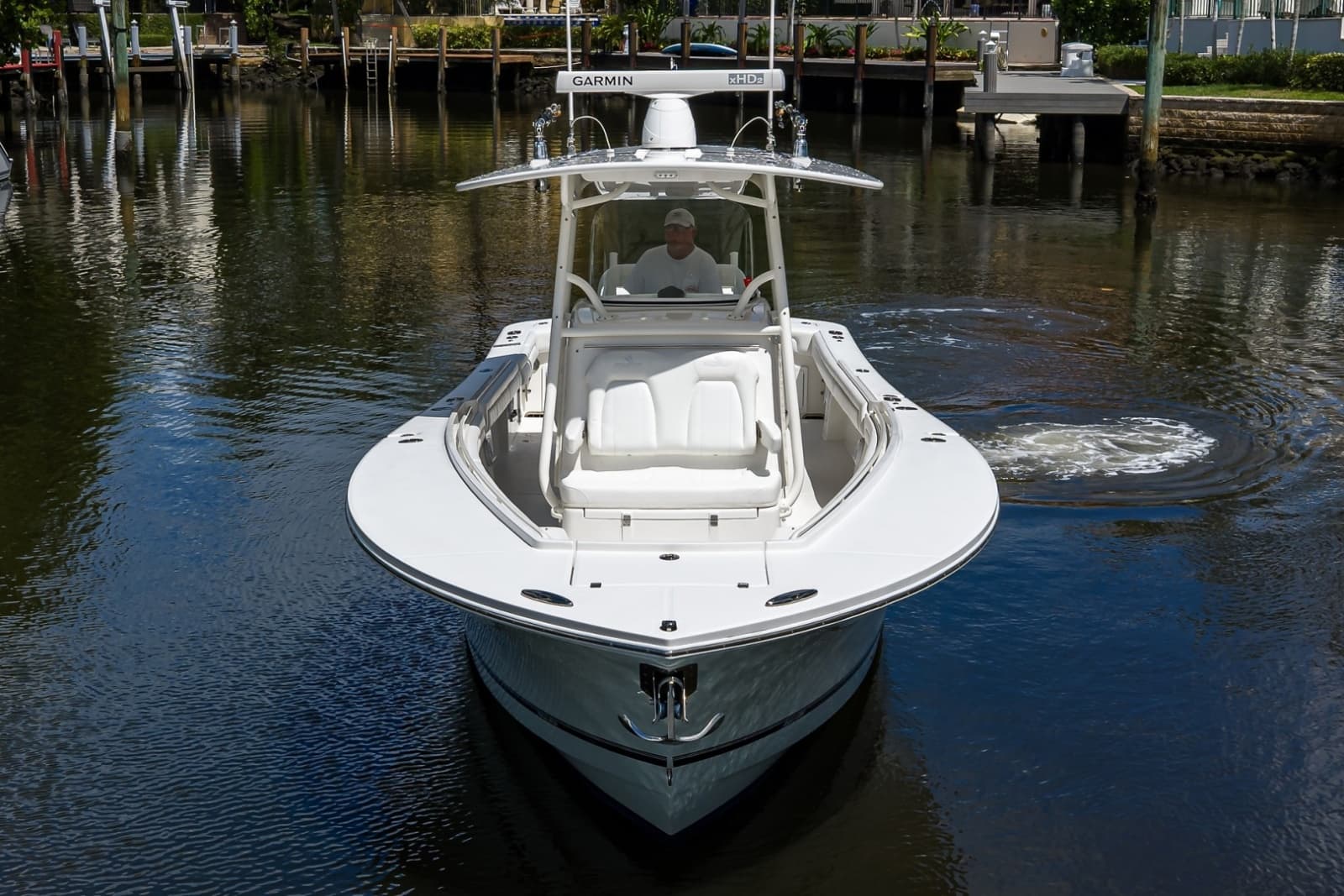 Regulator 31- Sweet Melissa - Exterior profile