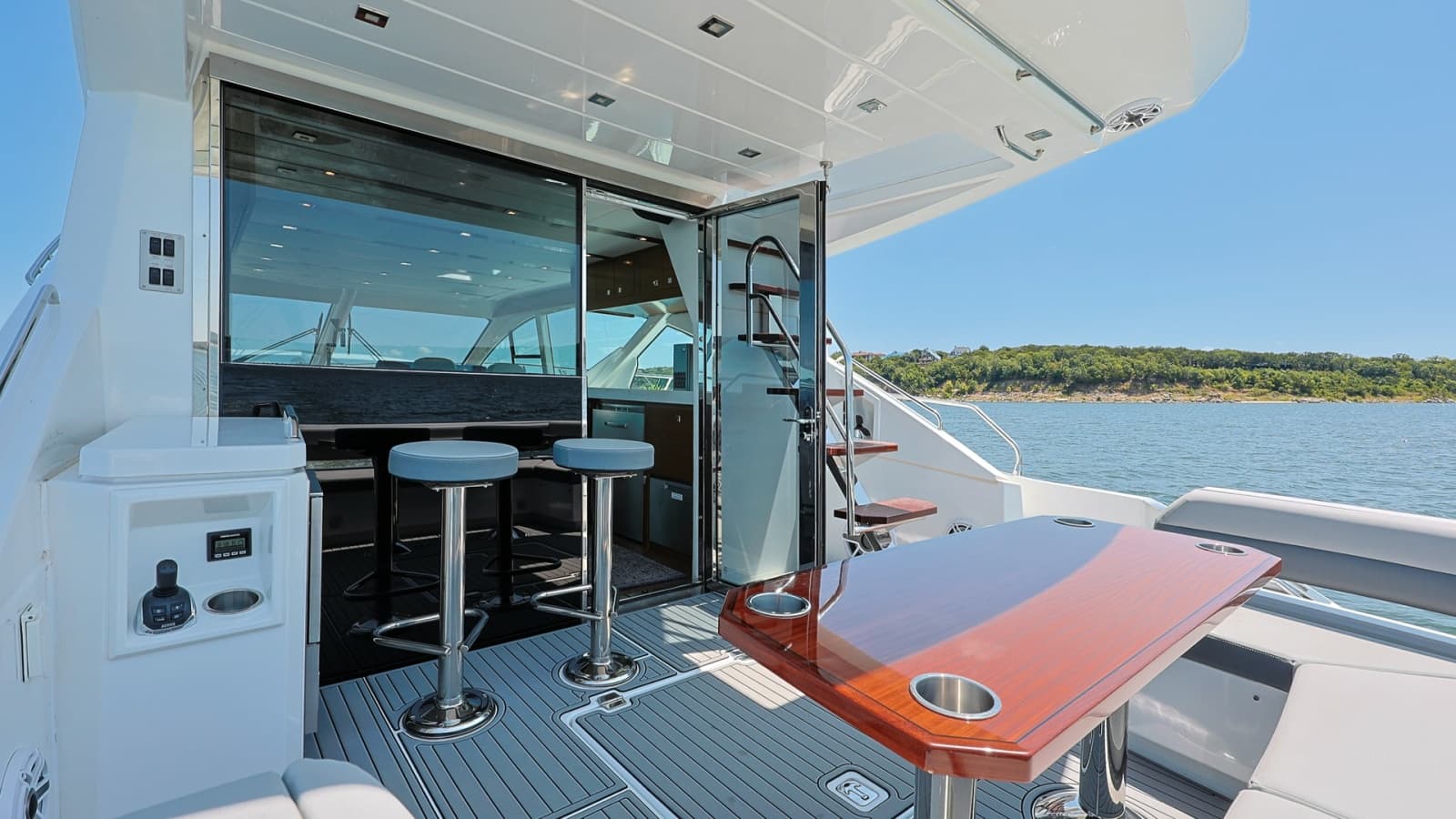 Aft Deck with Bar Seating