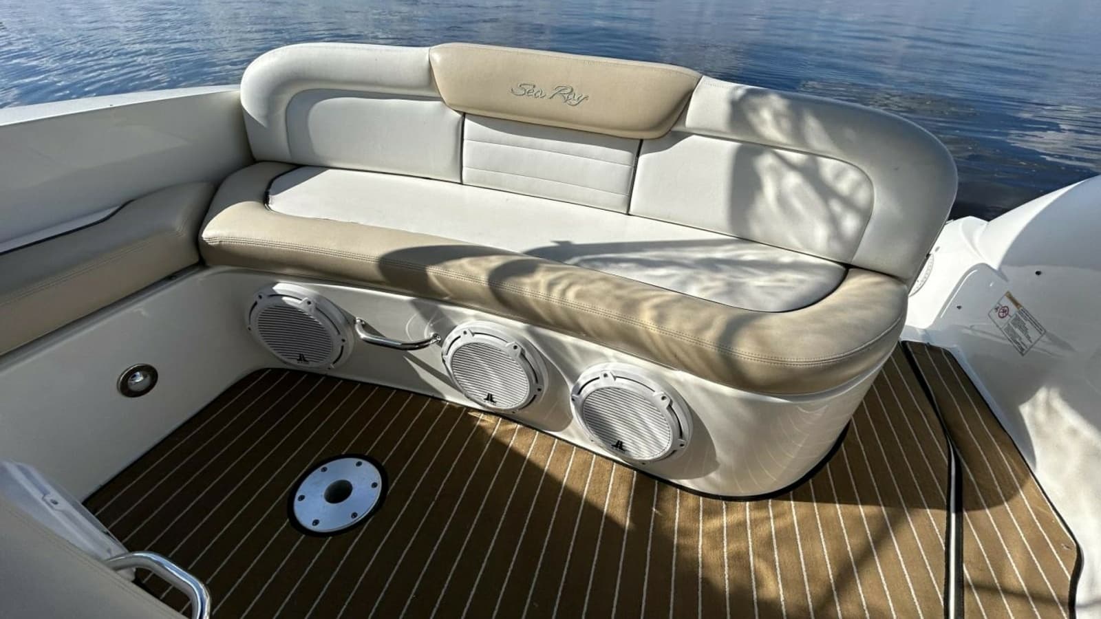 2009 Sea Ray 310 Sundancer Andrews Place Head Aft Seating