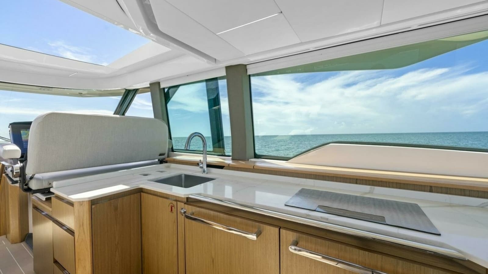 2023 Tiara Yachts EX 60