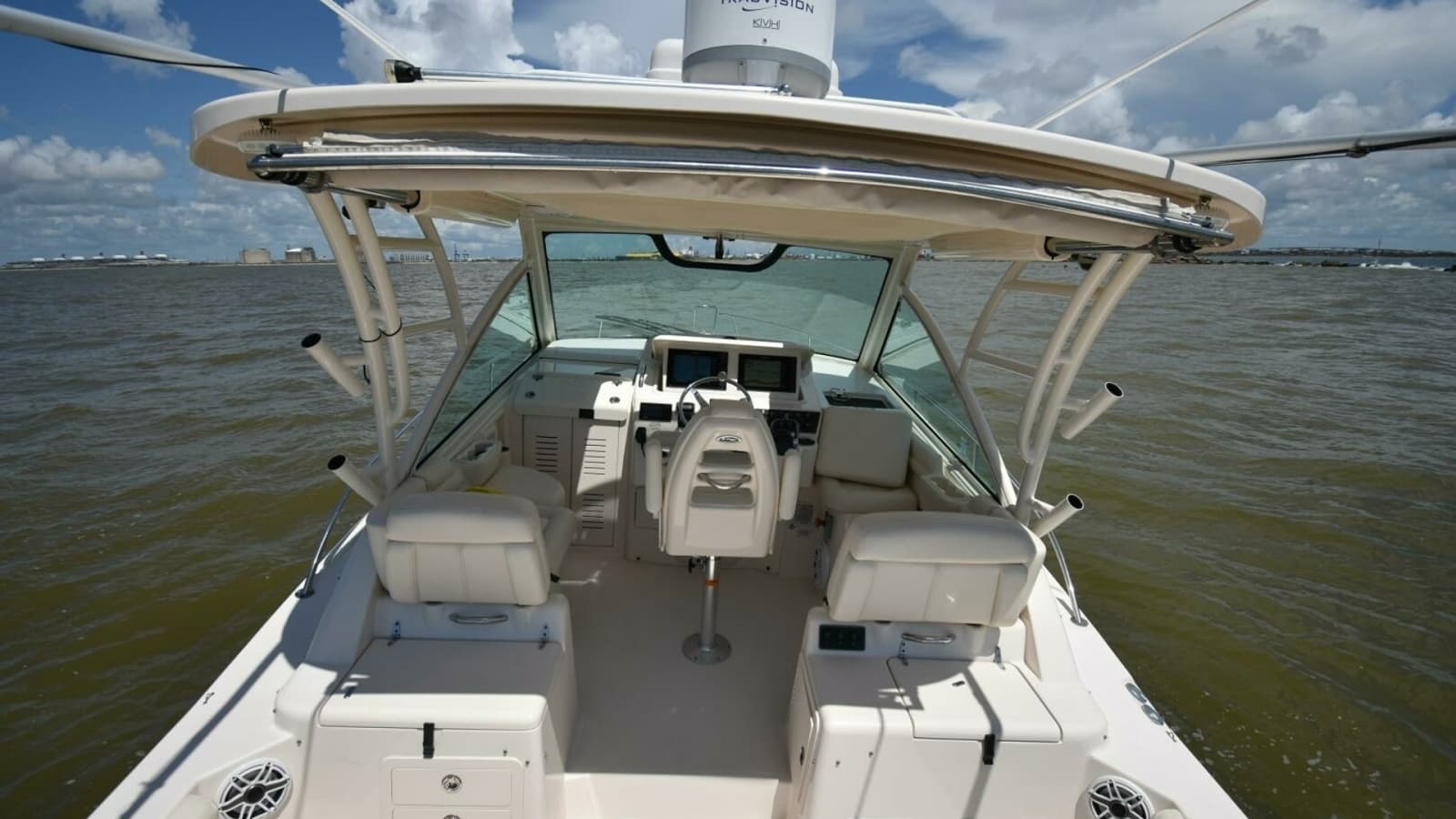 2016 Grady-White 330 Express