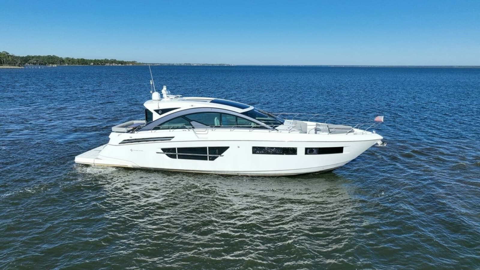 2020 Cruisers Yachts- HARPER BELL-