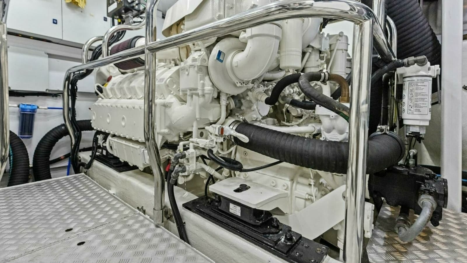 2018 Princess Y75 Motor Yacht