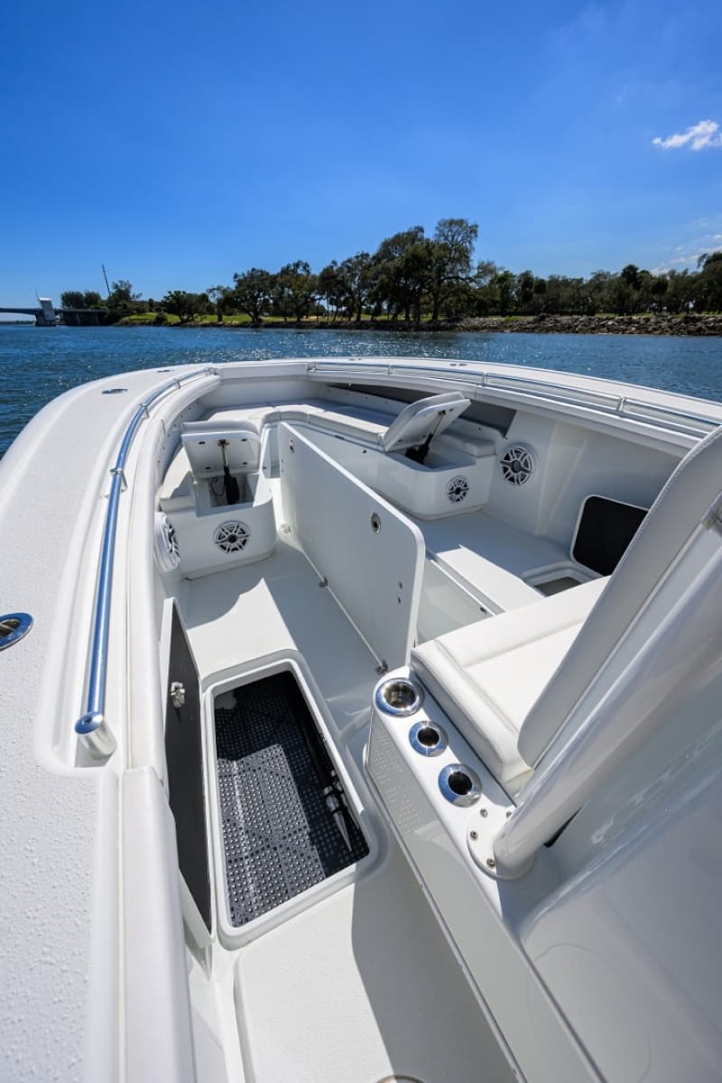 Yellowfin 34 - Bow Storage